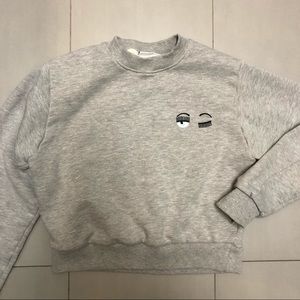 Chiara Ferragni winking gray crewneck sweatshirt S